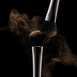Amore Basic [아모레베이직]프로페셔널 아티스트 섀도우 미디엄 브러쉬 [Amore Basic] Professional Artist Shadow Medium Brush