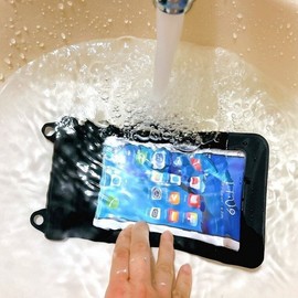 Waterproof case for mobile phones waterproof case for water activities water park summer swimming pool / 방수팩 휴대폰 방수케이스 물놀이 워터파크 여름 수영장