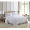 Beatrice Home Fashions Medallion Chenille, King Sham, White 20" x