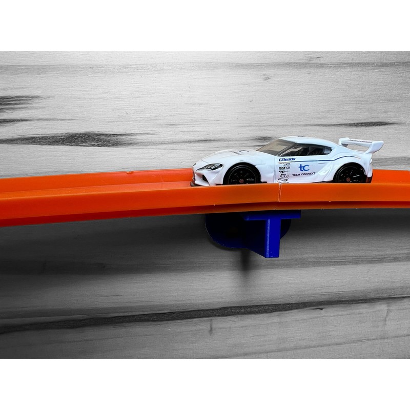 TechConnext 4 Pack Hot Wheels Compatible Single Lane Wall Mount