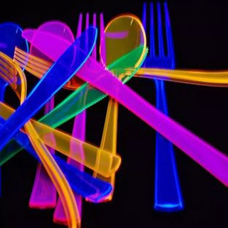 Tiger Chef 40-piece Neon Assorted Glow Party Supplies Includ