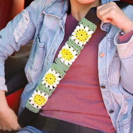 Crochet Automotive Seat Belt Cover Pad, Cute Sunflower Car Accessories for Women, Shoulder Pads Cushions, Daisy Granny Square Crochet Accessories 2 PCS-HZYZW (Light Green Sunflower)