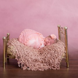 Newborn Photography Props，Hand Crochet Round Blanket with Fringe Newborn Photography Props Newborn Photography Basket Stuffer Filler Mat