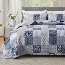 Cozyholy Alaska King Quilt Set 132 x 120 inch - 3 Pcs Patchwork Extra Large Oversized King Size Bedspread Coverlet Set, Reversible Lightweight Quilted Bedding Set with 2 Pillow Sham, Navy Blue Gray