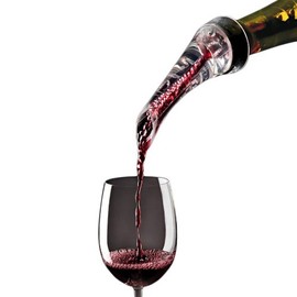 Woodpecker Pourer - Wine Aerating Pourer