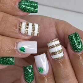 IMRAIN St. Patrick's Day Press on Nails Short Square Fake Nails with Shamrock Designs Full Cover Green Glitter Acrylic Squoval False Nails Glossy Glue on Nails for Women Girls 24Pcs
