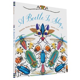 A Beetle Is Shy (Nature Books): 1 (Family Treasure Nature Encylopedias)