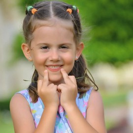 Small Hoop Heart Earrings for Girls, Gold Huggie Stud Earrings Cartilage Hypoallergenic 925 Sterling Silver Earrings for Teen Girls Fashion Birthday Christmas Jewelry Gifts (Silver)