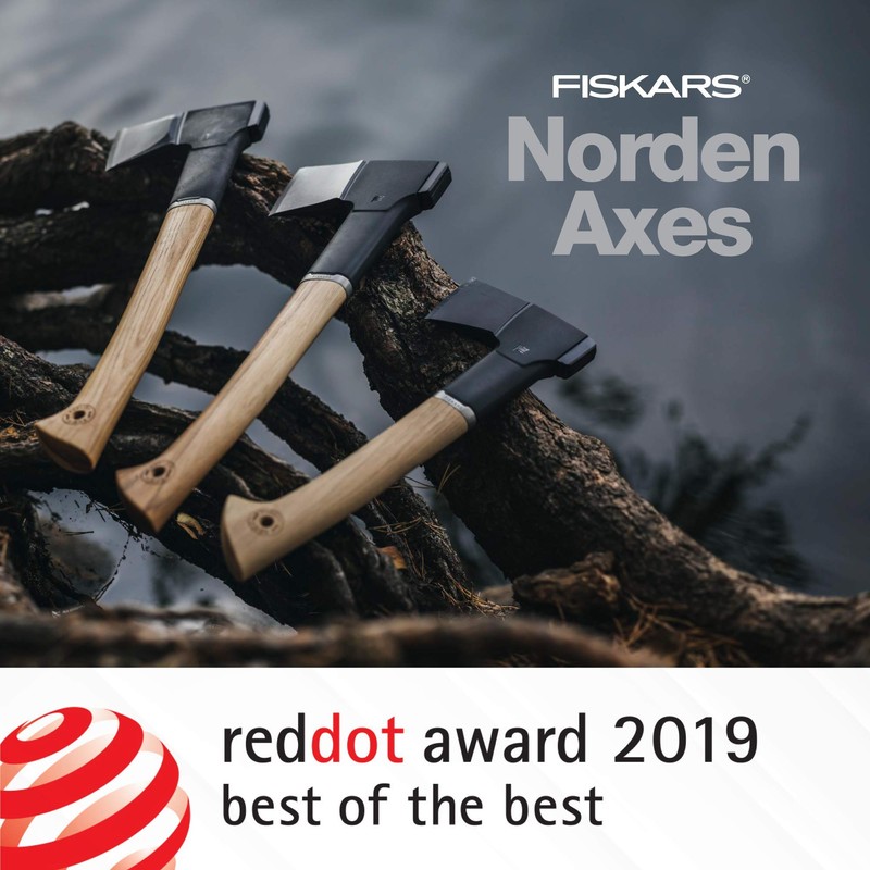 Fiskars Norden N12 Splitting Axe with Recycled Leather Sheath (19