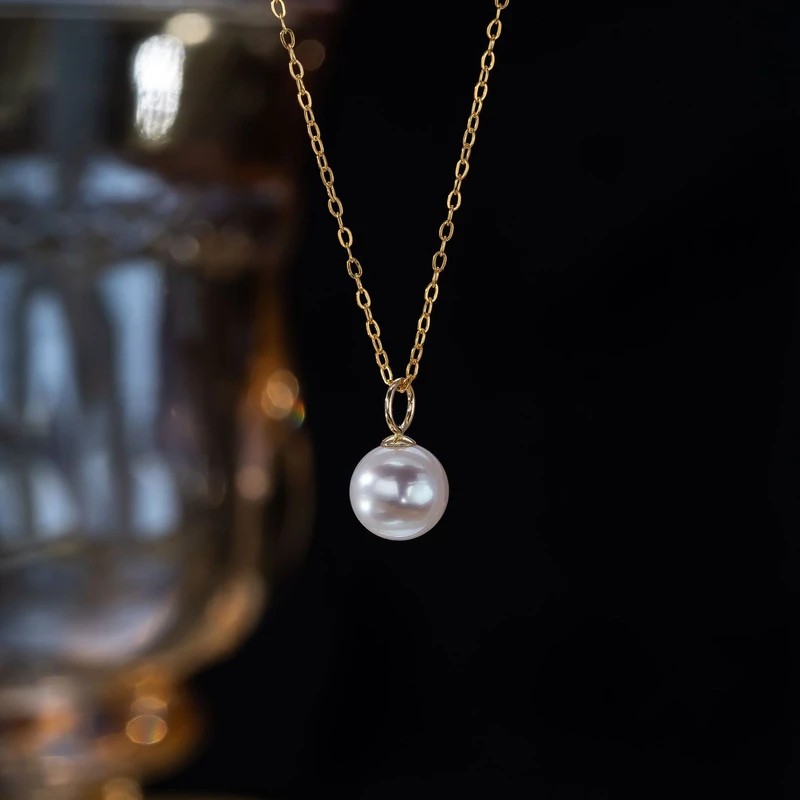 Elegant G18K Gold Natural Freshwater Cultured Pearl Pendant for Women