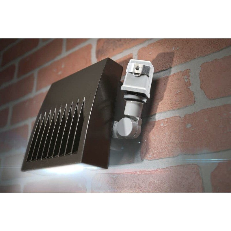Intermatic K4221C 120-Volt Stem and Swivel Mount Thermal Photocontrol -