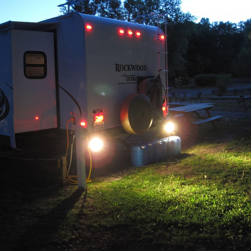 Camco 54788 Replacement 1141 Auto/RV Backup Light Bulb - Box