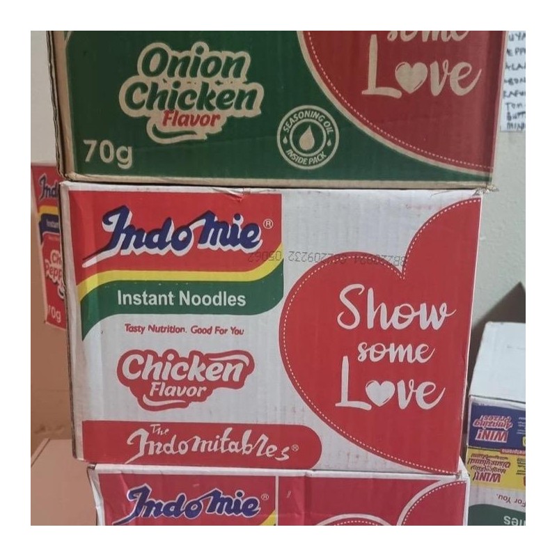 Indomie Onion and Chicken Flavor Noodles Box - Snack and