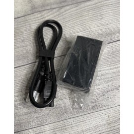 Ubiquiti Networks UniFi 24V 12Watts 0.5A Gigabit PoE Power Injector GP-A240-050G- BLACK