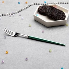 Bloom at Home Macaron Fork (Medium - Green) 2P / 블룸엣홈 마카롱 포크 (중-그린) 2P