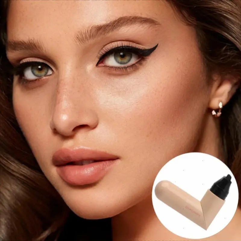 Liner Delineador De Ojos Con Sello Tattoo Impermeable Sello