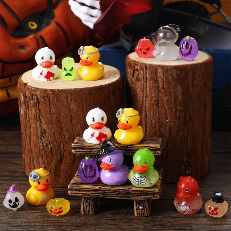 GGSTDDU 72Pcs Halloween Mini Ducks Pumpkins Resin Figurines Decor