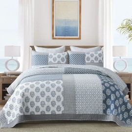 KALOOLA Blue King Size Quilt, 100% Cotton Lightweight Bedspreads Coverlet King Size, Farmhouse Floral Patchwork Quilt Bedding Set, Reversible Summer King Quilt for All Season, 3 Pieces