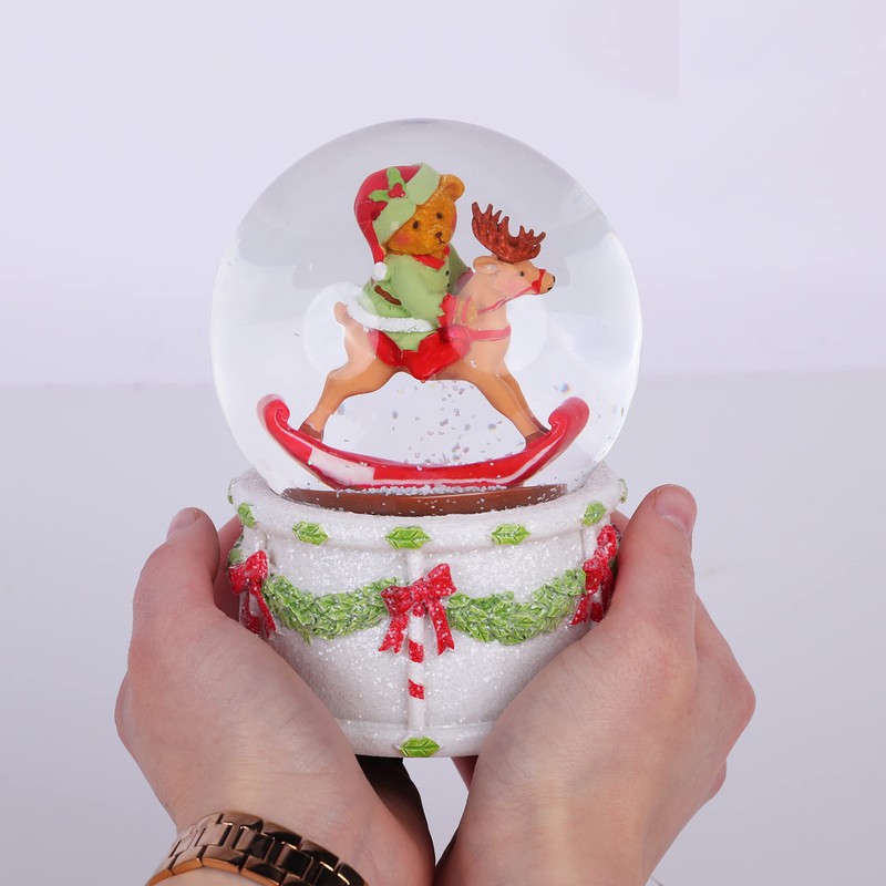 Christmas Snowglobe Musical Let it Snow