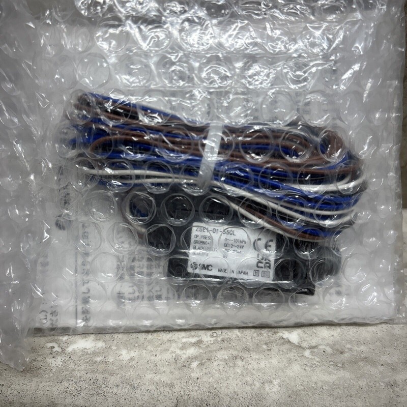 SMC ZSE1-01-55CL Vacuum Switch, New