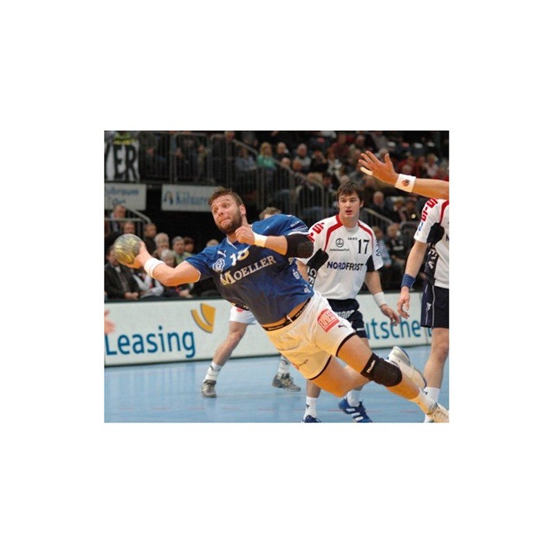 Mueller Shokk Neoprene Knee Protection - S, Black