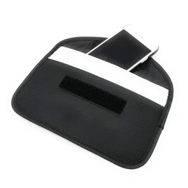 A-CRAFT Completely Blocks Radio Wave on Smartphones, Radio Wave Blocking, Out-of-Cell Phone Pouch, Just Put In A Bag, Relay Attack Protection, Smart Key (Black)
