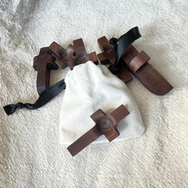 20Pcs Small Wooden Cross，Cross my Heart，Encouragement Gifts Stress Relief, Pocket Handheld Prayer Crosses, Religious Gifts