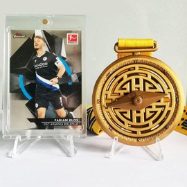 TAIHE Pack of 20 Card Stands, Acrylic Coin Holder, Transparent Medal Holder, Card Stand, Display Easel for Coins, Pocket Watches, Medals