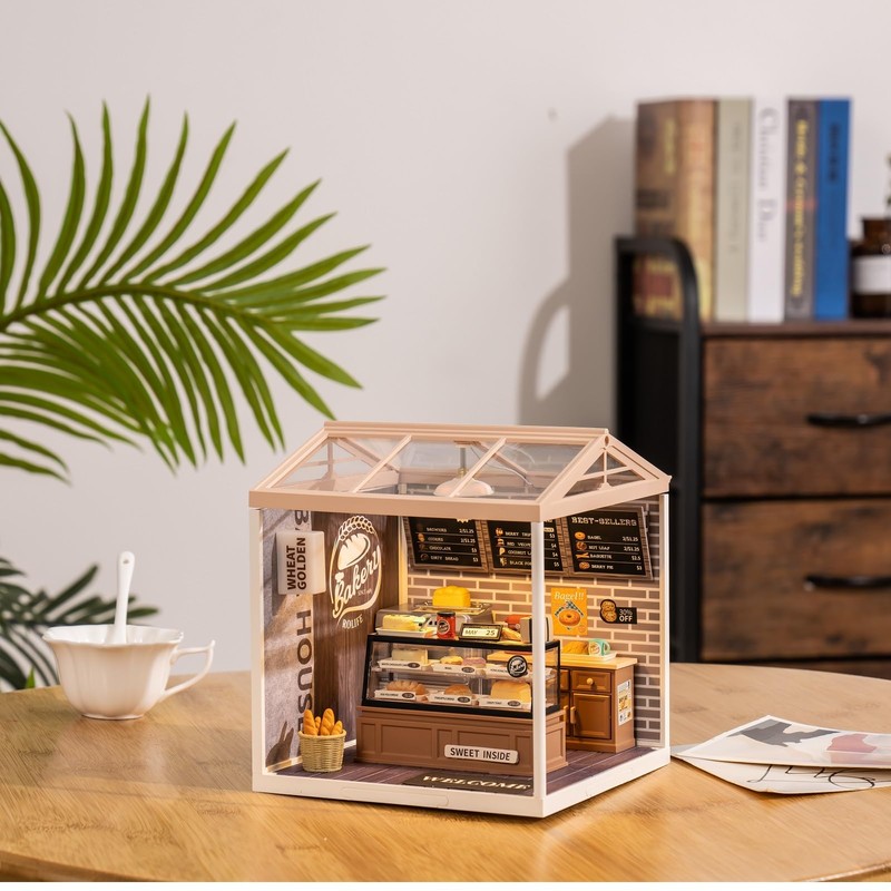 Makurundo ® Robotime DIY Miniature House Creator Series (American Bakery)