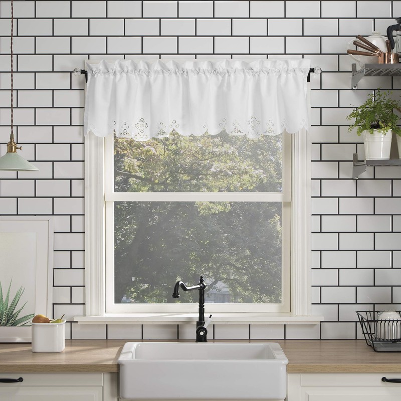 No. 918 Mariela Floral Trim Semi-Sheer Rod Pocket Kitchen Curtain