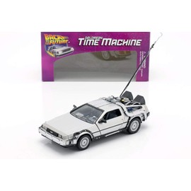 OPO 10 - Delorean Car from the Film Back to The Future I - Scale 1:24 (Ref: 01V-22443)