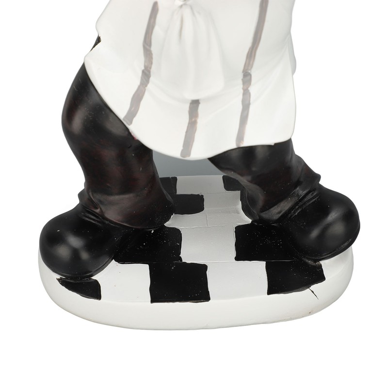 Resin Chef Statue Restaurant Dining Table Decor Holding Red Wine
