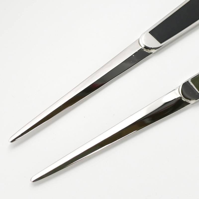 Slip-on Letter Opener Green Rio Leather M81394