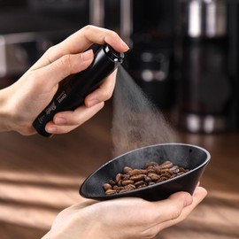 Coffee Spray Bottle - 10ml Capacity Coffee Bean Sprayer, Anti-static Coffee Bean Spritzer, Small and Portable for Travel (Black)
