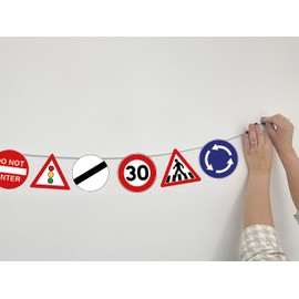 AK Giftshop Road Signs Bunting Party Decorations - 12pcs / 2.5m Ribbon Multicoloured