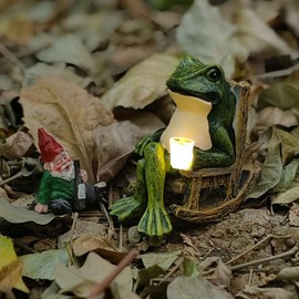 YCFbing Miniature Frog Garden Statue Fairy Fairy Garden Decor Outdoor Figurine Light Frog Lawn Ornament for Housewarming Gift for Women Mom (frog2)