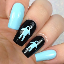 Twinkled T - Nail Vinyl Stencils for Easy Nail Art Design (Astronaut)