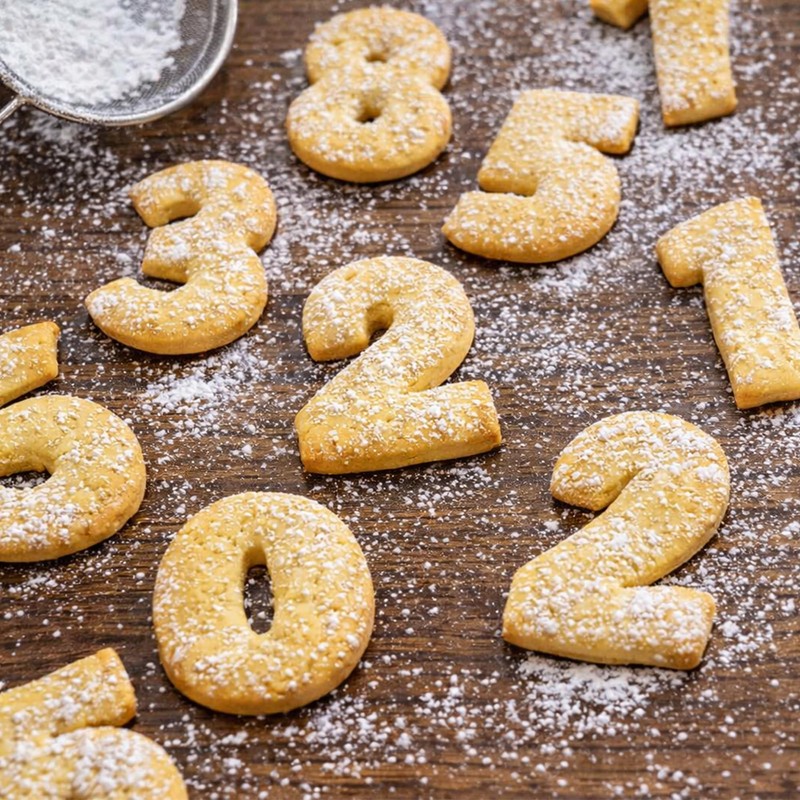 GeekLeaf 9PCS Number Cookie Cutters Set, Numbers 0-8(6 Reverses to