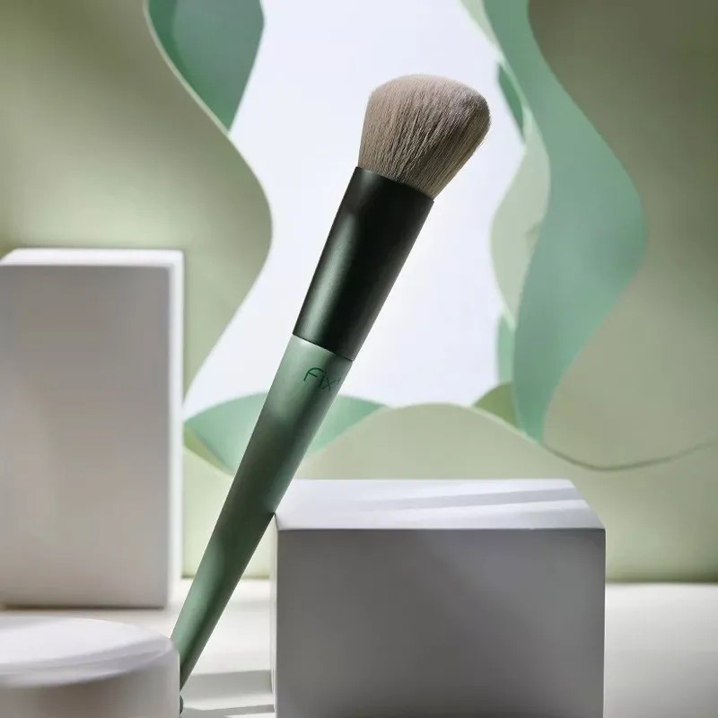 Set Brochas de maquillaje 13 piezas profesional y bolsa verde
