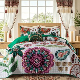 VAPUTAR Velvet Queen Quilt Bedding Set, 3 Pieces Floral Velvet Quilt Set