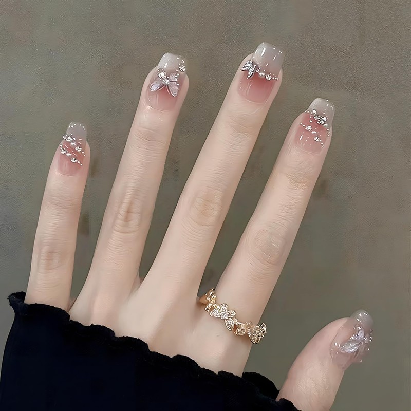 [ALLEVG]ネイルチップ 30枚入マグネットタイプ ピンク フレンチキャットアイ × アイスクリア3D蝶デコ スワロフスキー付け爪 春夏 人気 和風