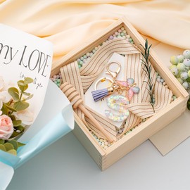 MORSUNBELA Keyring Letter Keyring Girl Key Ring Initial Letter Keyring Butterflies for Women, Purple-M