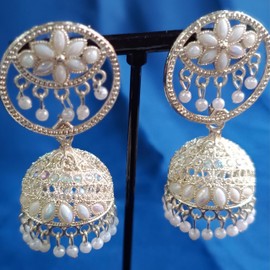 Clingzy Gold-Plated Ethnic Kundan Traditional Designer Jhumka Earrings for Women | Festive & Bridal Wear | Elegant Statement Jewelry - (KDJMKD1)