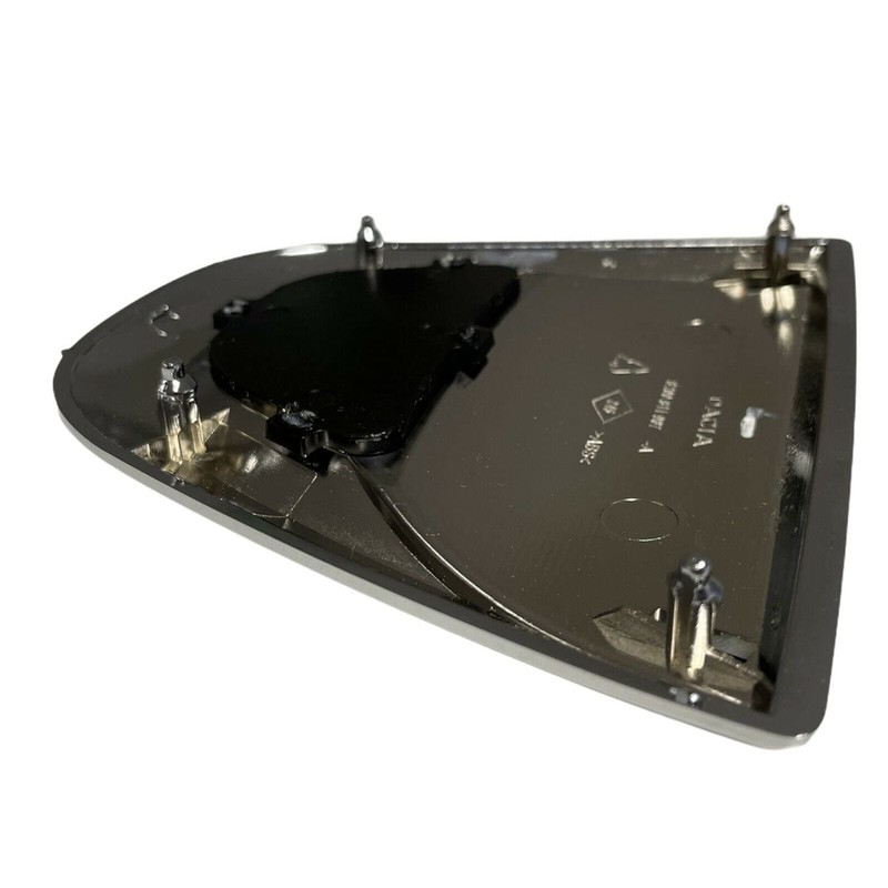 Front Grill Badge Emblem Replacement For Sandero / Duster /