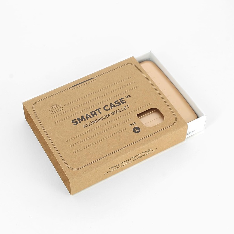 Aluminium Wallet, Large Capacity with Metal Closure, RFID Protection Against