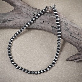 Navajo Pearl Layered Necklace Vintage Western Cowgirl Beaded Choker Necklace Boho Faux Navajo Pearl Beaded Necklace Jewelry for Women-8mm