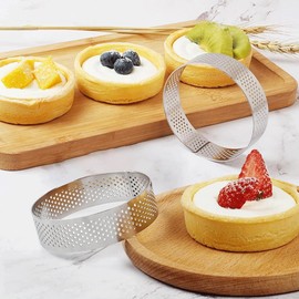 Keboyoe 12pcs Ø 6cm Perforated Tart Ring 430 Stainless Steel Pastry Rings Circular Tart Rings with Holes Pancake Mould Cookie Baking Rings for Baking Dessert Ring DIY Porous Crumpet Rings