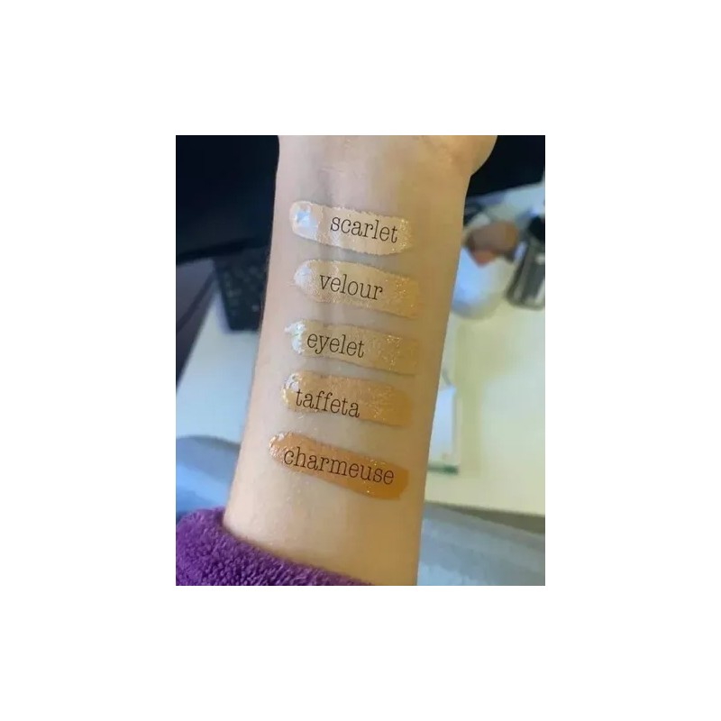 Younique Corrector Younique 100%original Tono Taffeta