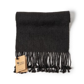 CHILE A MANO: 100% Alpaca (Vicugna pacos) Wool Scarf - Warmth and Style Combined (Black)