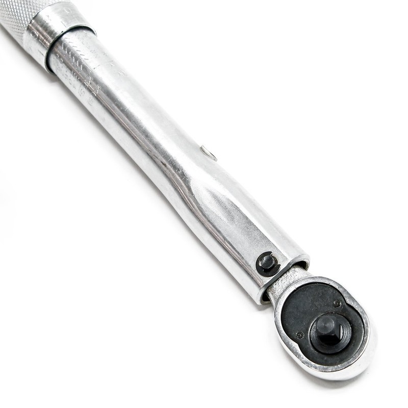 Torque wrench with 1/4 inch/0.63cm and 2 - 24 Nm